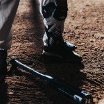 Tucci Verona White Cricket Batter's Leg Guard