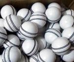 White Leather Cricket Ball, Senior Size, Hand-Stitched, Practice Grade A, 4 Piece Cricket Ball Indoor Outdoor Training (1)