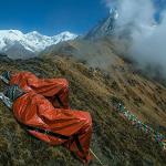 Portable Emergency Blanket and Bivvy Sack Set