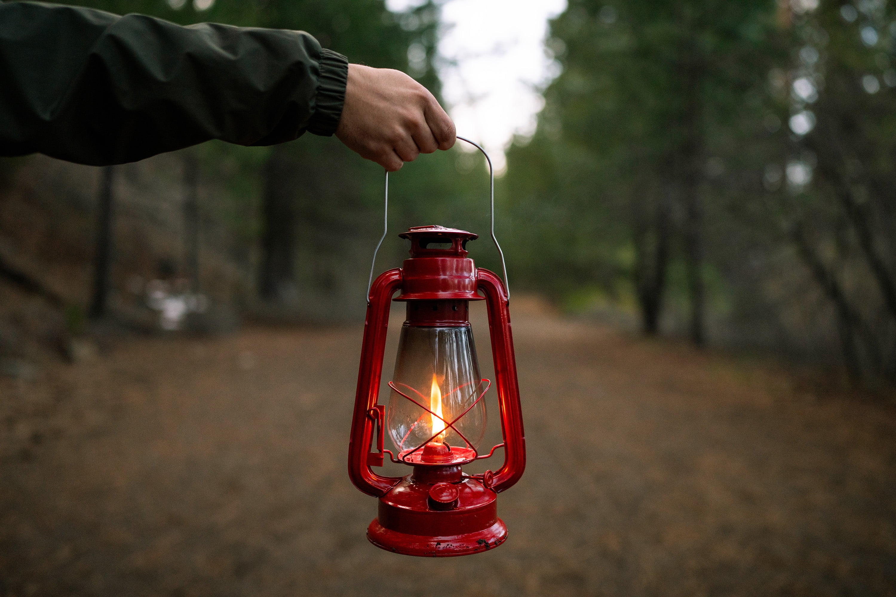 Stansport Red Hurricane High Oil Lantern, 12-Inch