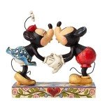 Enesco Disney Traditions Collection by Jim Shore Mickey and Minnie Mouse Kissing Figurine- Resin Hand Crafted Painted Collectible Disney Figurines Decorative Home Decor Statue, 6.5 Inch