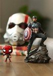 DIAMOND SELECT TOYS Marvel Premier Collection: Avengers Endgame Captain America Statue,Multicolor