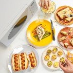 Nostalgia Retro 700-Watt Countertop Microwave Oven