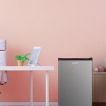 Cuisinart 2.7 Cu. Ft Silver Compact Fridge