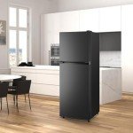 WANAI 4.5 Cu.Ft Compact Refrigerator with Adjustable Shelves