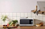 Black+Decker 2.2 Cu. Ft. Stainless Steel Microwave