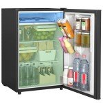 HOMCOM 4.5 Cu.Ft Mini Fridge with Freezer