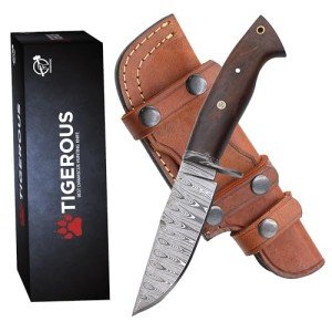 TIGEROUS Handmade Damascus Hunting Knife with Scout Horizontal Carry Leather Sheath, Full Tang Fixed Blade Knife for Camping, Hiking, Skinning, Survival, Gifts for Mens (Walnut Wood)