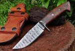 TIGEROUS Handmade Damascus Hunting Knife with Scout Horizontal Carry Leather Sheath, Full Tang Fixed Blade Knife for Camping, Hiking, Skinning, Survival, Gifts for Mens (Walnut Wood)