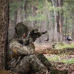 LOOGU Men's Camo Hunting Pants with 6-Pocket, Water-Resistant Breathable Quick-Dry Cargo Pants for Hunting Hiking Fishing