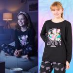 KPop Demon Hunters 2 Pc Pajamas Girls Teens 5–14 Yrs Officially Licensed T Shirt PJ Pants Huntrix Saja Boys Gifts for Girls (7-8 Years, Black Huntrix)
