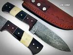 Poshland BC-T-1092 - Custom Handmade Damascus Steel Knife- Beautiful knife