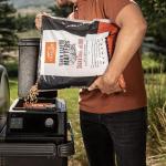 Traeger Signature Blend Hardwood Pellets - 8.2 kg