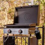 Blackstone 22” Omnivore Tabletop Griddle with Hood