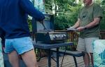 Monument Grills Clearview 2-Burner Portable Gas Grill