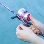 Sougayilang Spincast Fishing Reel, Size 30 Reel, Right or Left-Hand Retrieve, 3.9:1 Gear Ratio, Pre-spooled with Mono Fishing Line-Purple