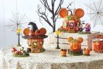 Disney Halloween Pumpkintown Mickey Mouse Figurine