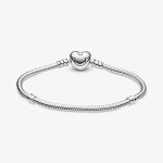Disney Mickey Mouse Heart Clasp Bracelet - 925 Silver