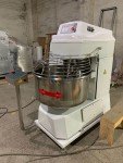 Commercial Double Action Dough Maker Machine Professional Durable Large Capacity Pizza Spiral Dough Mixer Equipment