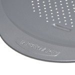 Farberware Insulated Nonstick Bakeware 15.5-Inch Round Pizza Pan, Light Gray