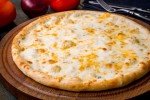 White Garlic Pizza Sauce - Flavor Lock Bottle