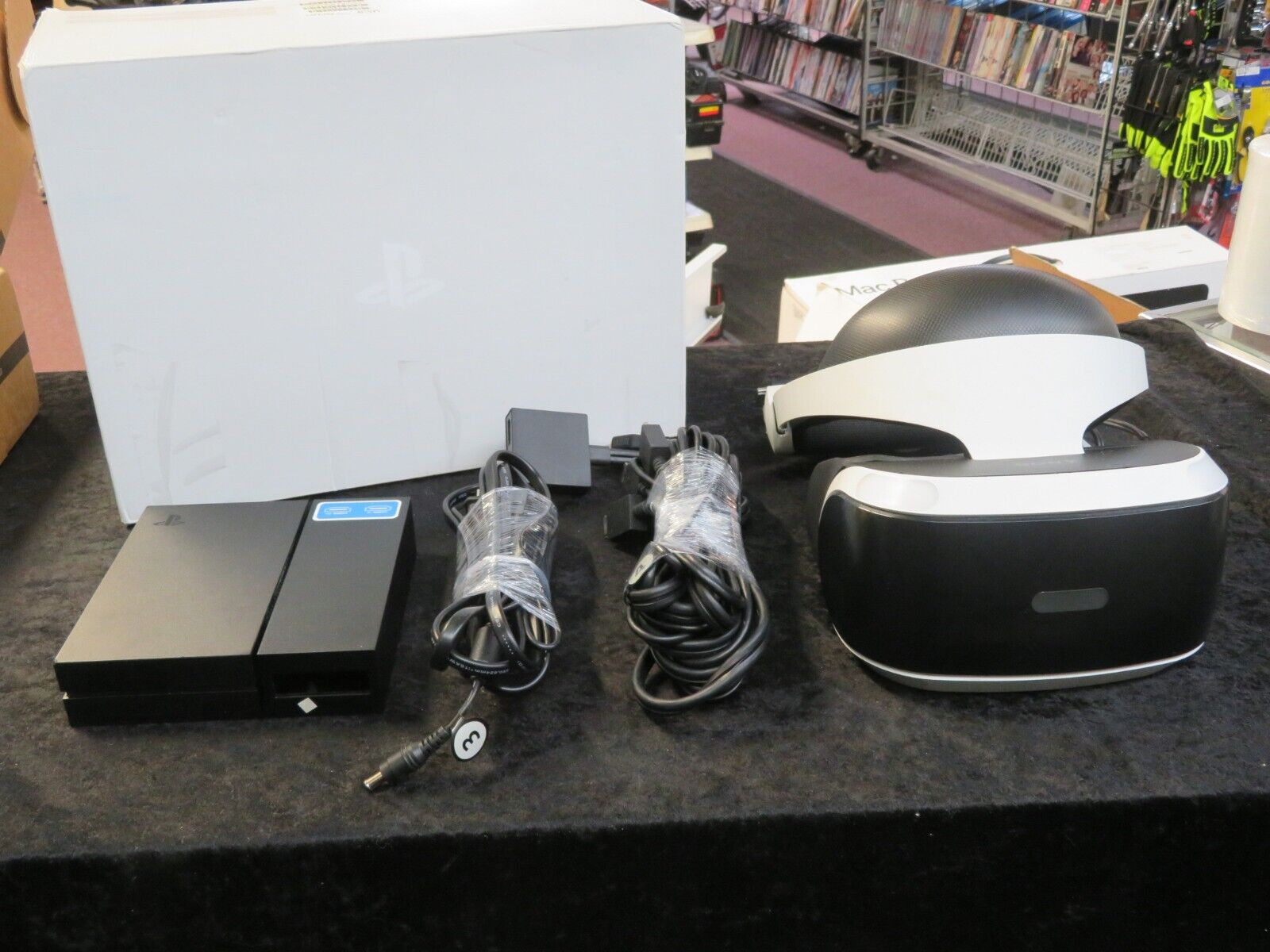 Sony PlayStation 4 VR Complete Bundle System