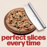 Hans Grill Pizza Cutting Board and Cutter Set