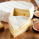 Gourmet Cheese Tasting Gift Box with Crackers
