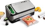 FoodSaver V4400 Automatic Vacuum Sealer with Starter Kit