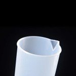 Plastic Graduated Measuring Cylinder Set with Spout