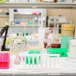 Test Tube Holder Rack with 8 Pins and Wells