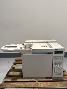 Agilent HP 6890 G1530A GC Gas Chromatograph