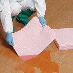 PIG HazMat Chemical Absorbent Mats – 100 Pads
