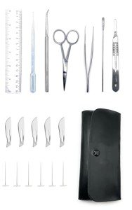 19-Piece Dissecting Kit with Leatherette Case
