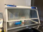 Labconco PCR Workstation Non-Ventilated Enclosure