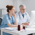 Small Clear Pill Bottles with Screw Caps - 8 Pcs