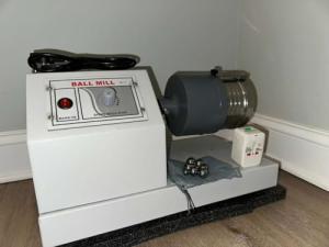 2KG Electric Ball Mill with Speed Control