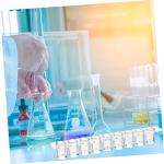 17-Piece Versatile Plastic Chemical Reaction Plate Set