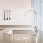 Marketing Holders Paraspruzzi Acrylic Panel Display 48.3 x 11.4 cm