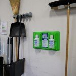 Double Eyewash Station with 32 oz. Bottles