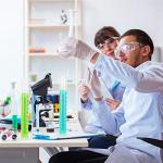 100 ml Transparent Measuring Cylinder for Scientific Use