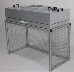 Dust-Free Laminar Flow Hood Workstation for Labs