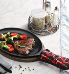 Star Foodservice 10 OZ Plastic Spice Shaker