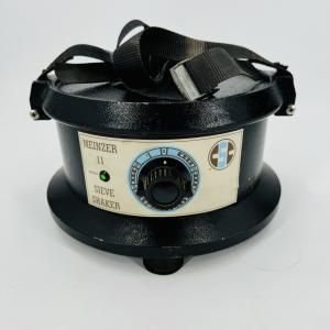 Meinzer II Sieve Shaker - Reliable Lab Equipment