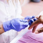 Violet Nitrile Exam Gloves - Medium, Box of 100