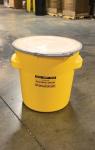 Eagle 20 Gallon Heavy-Duty Plastic Drum with Lid