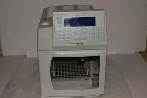 Dionex AS50 Autosampler for Laboratory Use