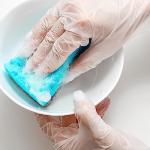 Clear Industrial-Grade Disposable Vinyl Gloves, Medium