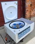 FORMA™ 5682 Refrigerated Centrifuge with Rotor