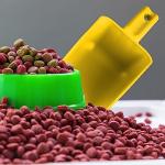 Vikan Color-Coded Plastic Hand Scoop - 16 oz Yellow